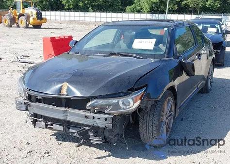 2016 Scion Tc from USA, damaged, VIN JTKJF5C73GJ023326